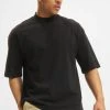2Y Premium Herren T-Shirt Premium Levi In Schwarz
