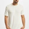AARHON Herren T-Shirt Adrian In Weiß 2 AARHON Herren T-Shirt Adrian In Weiß -Only & Sons Shop aarhon t shirt weiss 756464