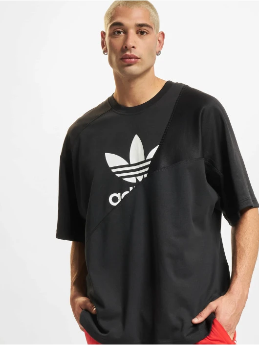 Adidas Originals Herren T-Shirt BLD Tricot IN In Schwarz 3 Adidas Originals Herren T-Shirt BLD Tricot IN In Schwarz