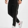 CARLO COLUCCI Herren Jogginghose Basic In Schwarz 2 CARLO COLUCCI Herren Jogginghose Basic In Schwarz -Only & Sons Shop carlo colucci jogginghose schwarz 888340