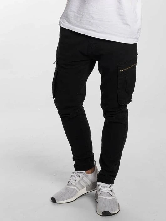 DEF Herren Cargohose Kuro In Schwarz 3 DEF Herren Cargohose Kuro In Schwarz