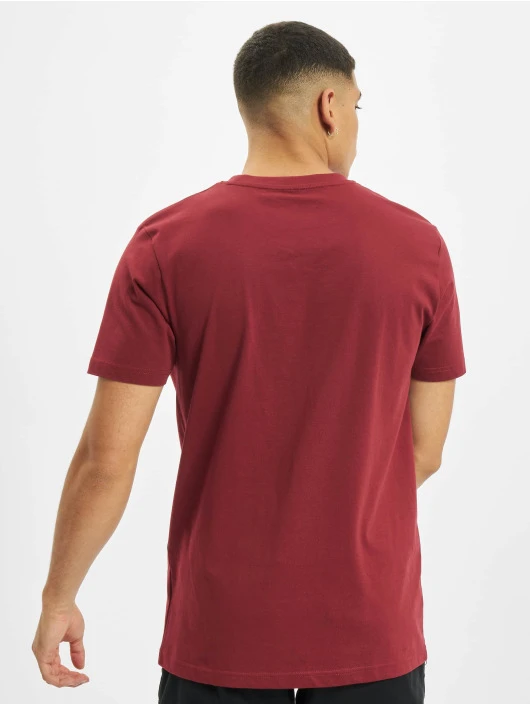 DEF Herren T-Shirt Her Secret In Rot 4 DEF Herren T-Shirt Her Secret In Rot – Bild 2