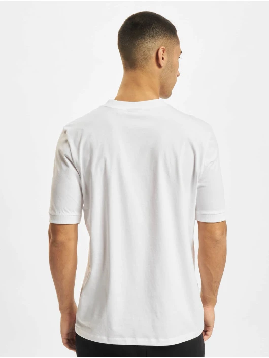 Hugo Herren T-Shirt Daibo In Weiß 4 Hugo Herren T-Shirt Daibo In Weiß – Bild 2