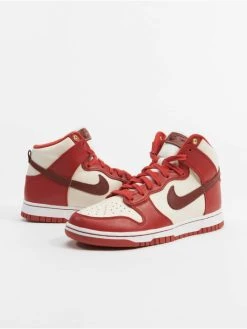 Nike Sneaker Dunk High Lxx In Rot