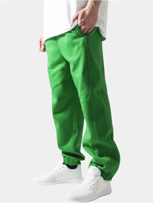 URBAN CLASSICS Herren Jogginghose Blank In Grün 3 URBAN CLASSICS Herren Jogginghose Blank In Grün