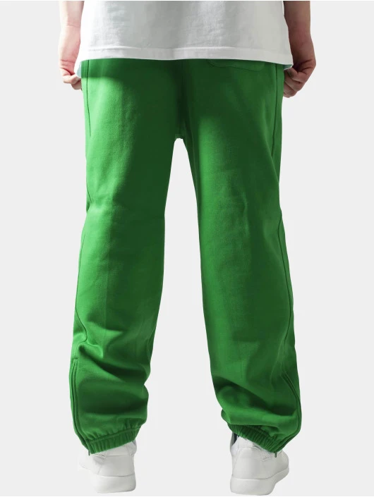 URBAN CLASSICS Herren Jogginghose Blank In Grün 4 URBAN CLASSICS Herren Jogginghose Blank In Grün – Bild 2