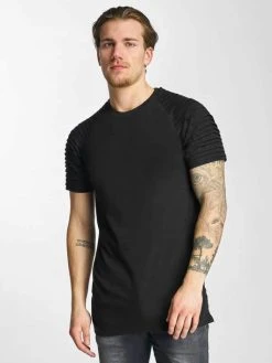 URBAN CLASSICS Herren T-Shirt Pleat In Schwarz