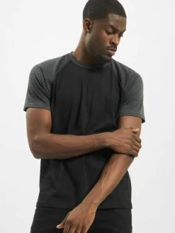 URBAN CLASSICS Herren T-Shirt Raglan Contrast In Schwarz