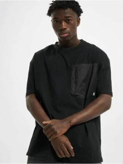 URBAN CLASSICS Herren T-Shirt Oversized Big Pocket In Schwarz