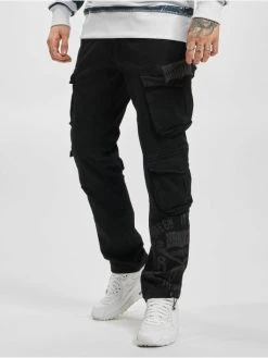 YAKUZA Herren Cargohose Scary Loose In Schwarz